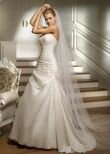 Used-Wedding-Dress-Pronovias-2009-collection-6